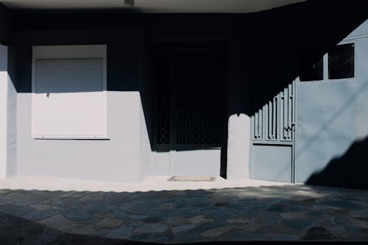 Beyond the Box: Crafting Curb Appeal That Sings for Your Modern Home